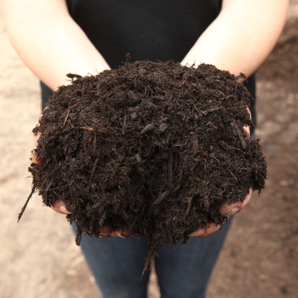 Blended Hardwood Mulch